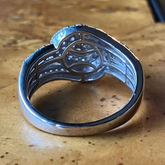 Natural White Diamond Sterling Silver Ring Size 10 - Picture 5 of 9